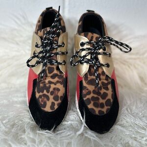 Yoki Tennis Shoes Women’s Size 8